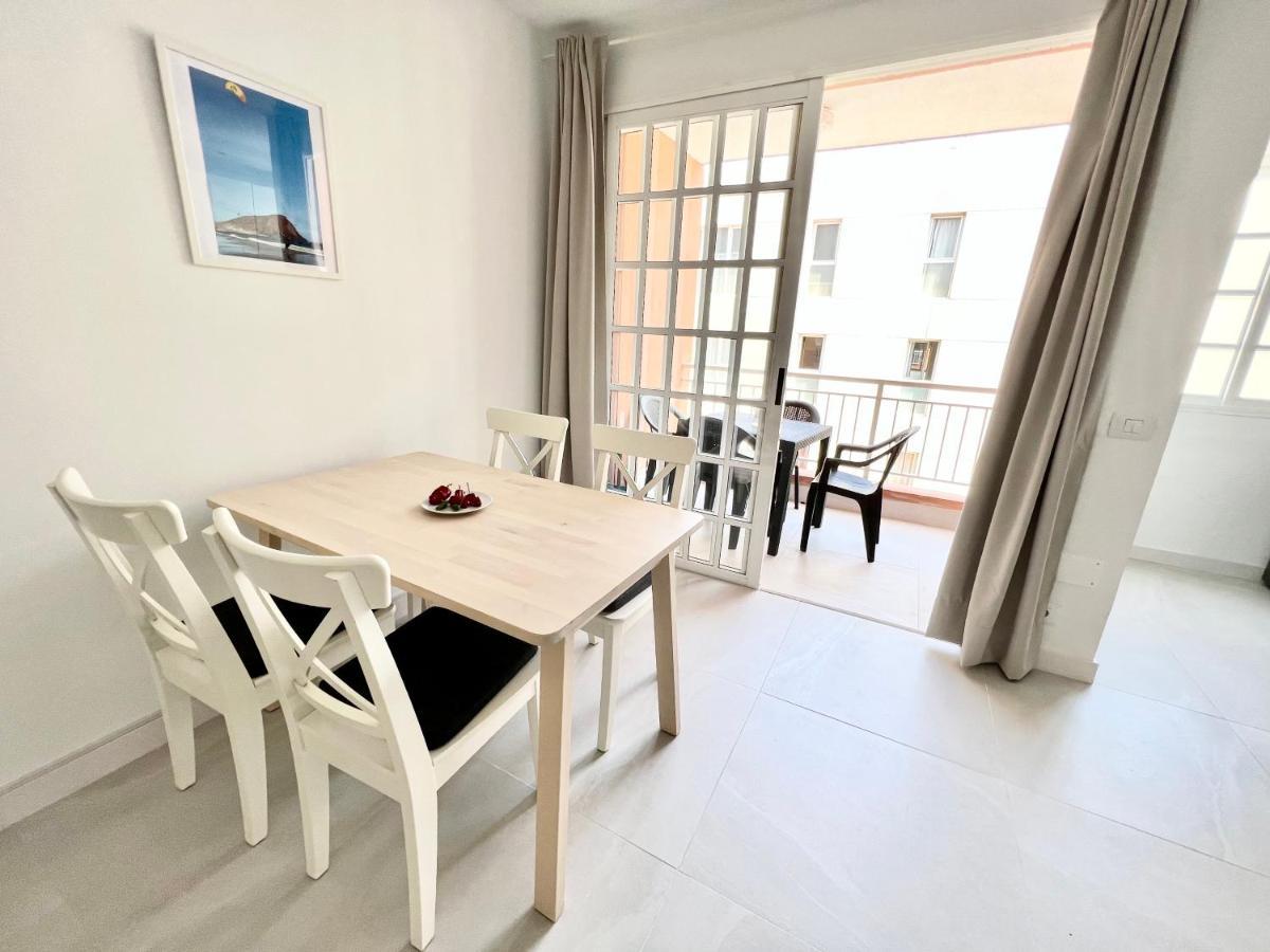 Surfers Lodge El Medano  Ngoại thất bức ảnh